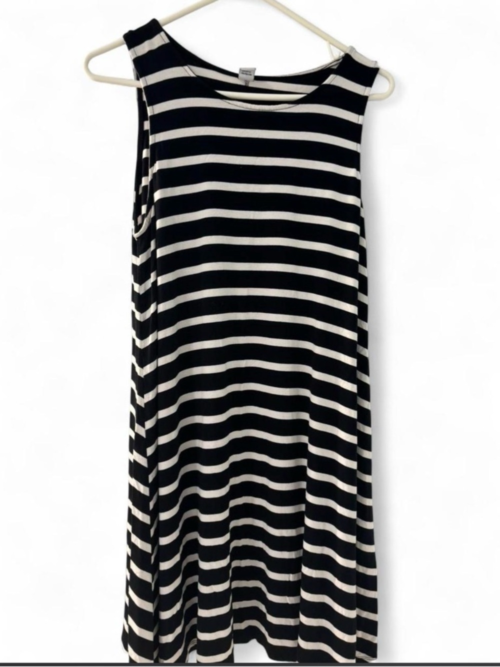 Women’s sleeveless old navy swing dresses bundle (4) sizes large